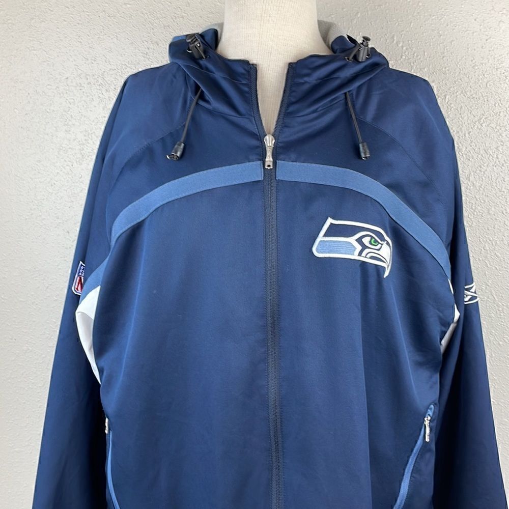 NFL Seattle Seahawks Full Zip Jacket Size L EUC - Picture 2 of 9